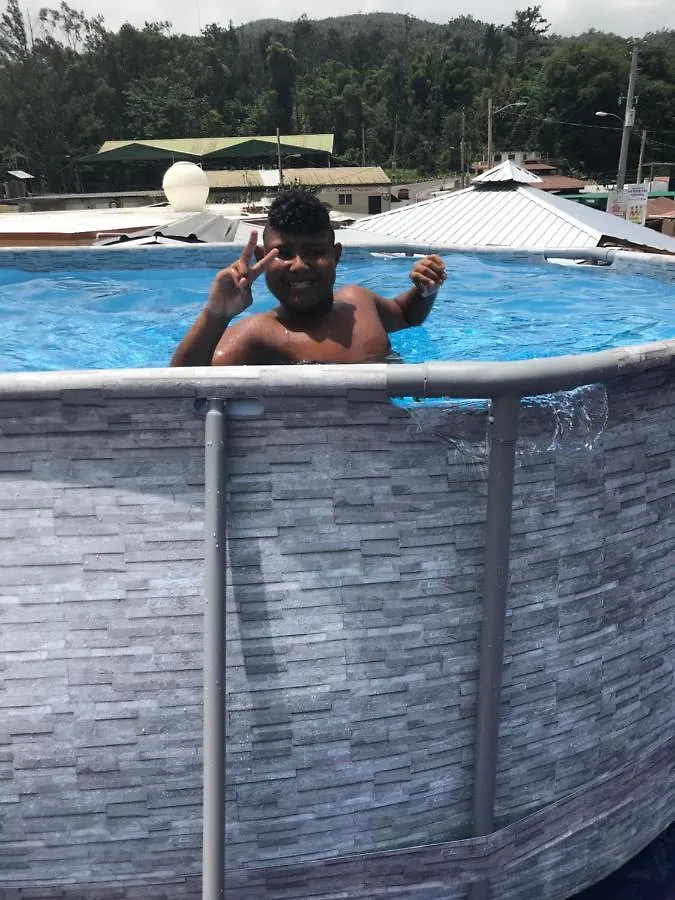 Los Monchis de Guavate inn 0*, Cayey